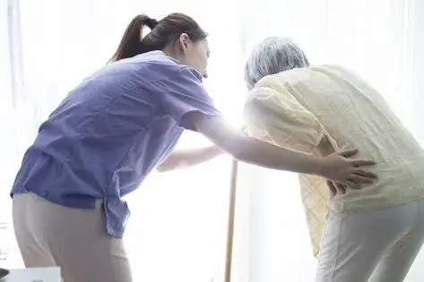 特養の介護職員