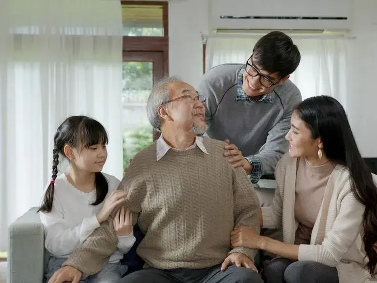 介護職／ケアマネ／正社員／男女・年齢不問